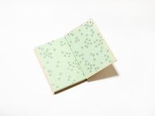 画像をギャラリービューアに読み込む, 岡本真帆 / あかるい花束(サイン入り)